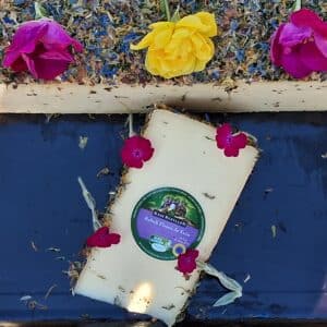 Tomme « fleurs de foin »