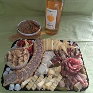 Plateau apéro fromages et charcuteries 6 personnes
